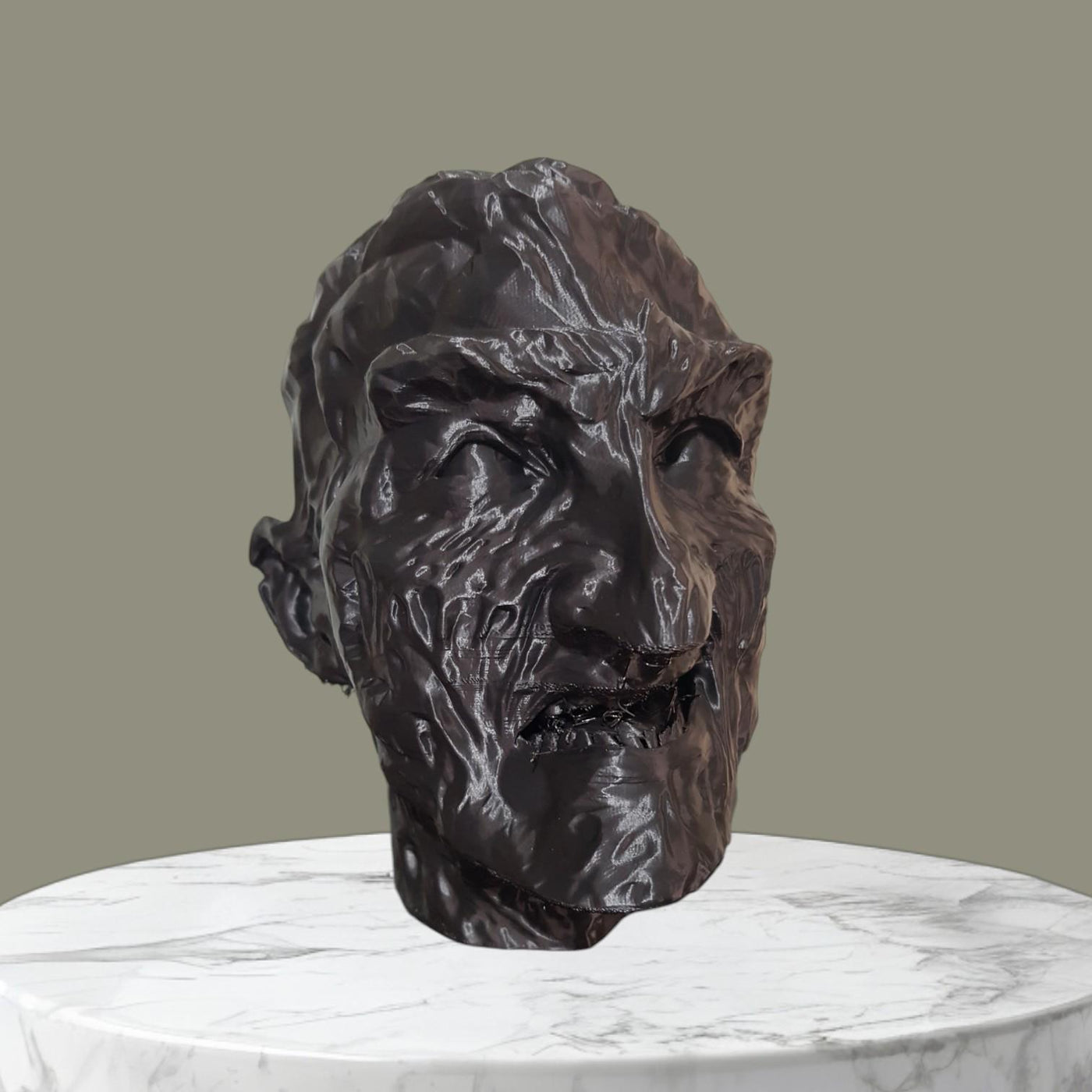 Freddy Krueger Headphone Stand, Horror Headset Holder, Gamer Gift, Spooky Room Decor, Office Desk Accessory, Paintable Collectible Bust