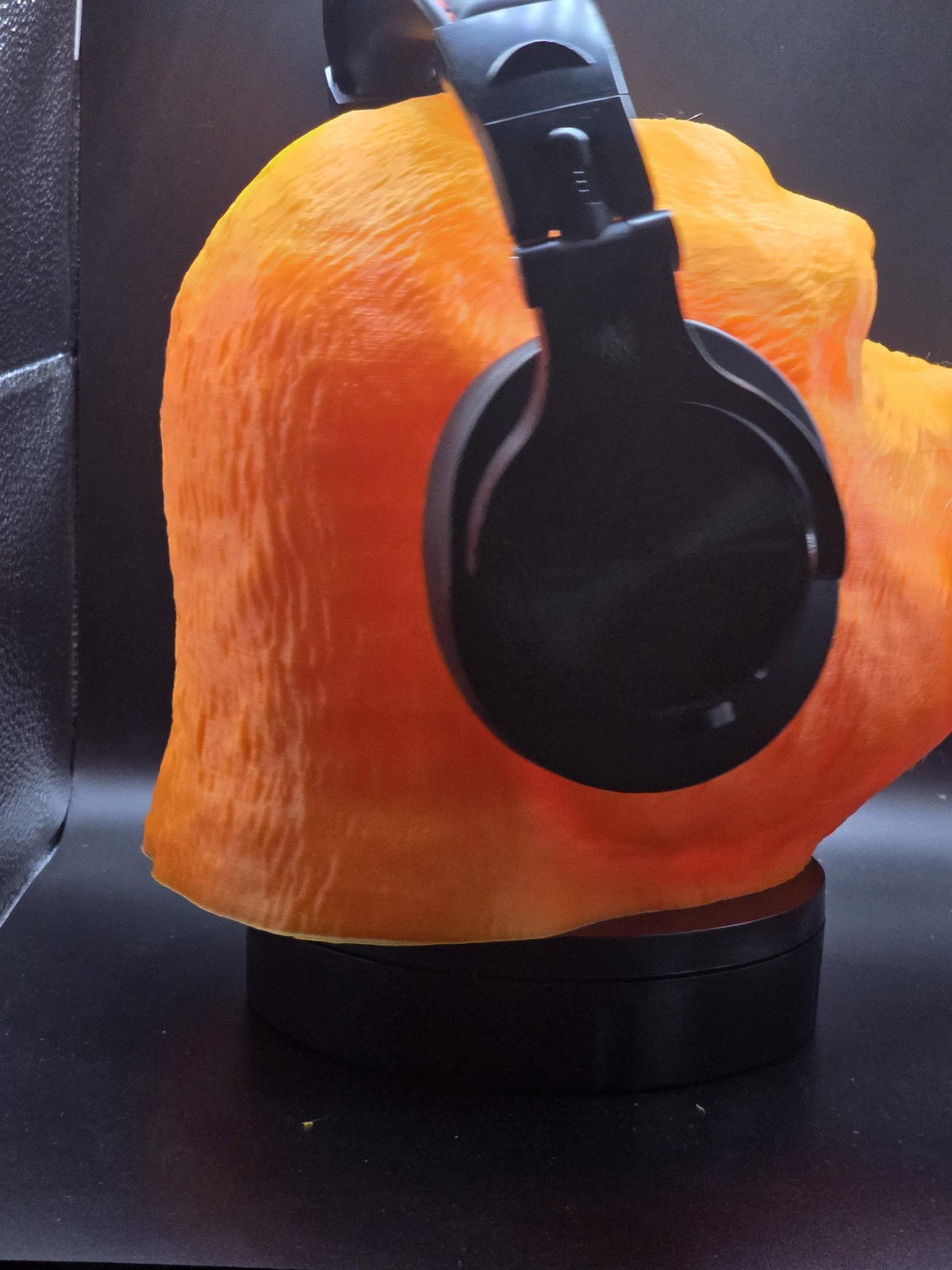 Gorilla Head Headphone Stand – Unique 3D Printed Holder for Gaming, Desk, or Office | Fun & Functional Headset Organizer
